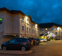 Holiday Inn Express Inverness Hotel Exterior
