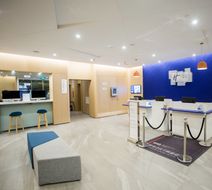 Holiday Inn Express Sanya Bay Lobby