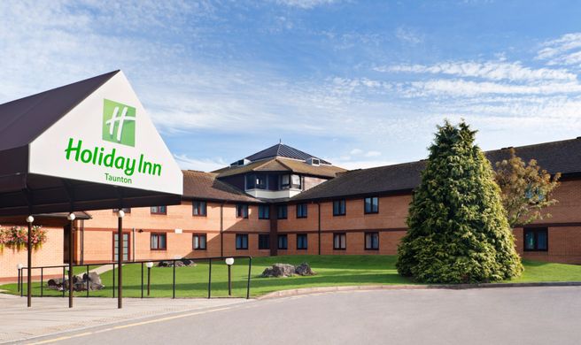 Holiday Inn Taunton Exterior