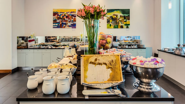 <b>InterContinental Warsaw Restaurant</b>. Images powered by <a href="https://www.leonardoworldwide.com/" title="Leonardo Worldwide" target="_blank">Leonardo</a>.