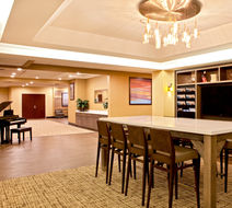 Holiday Inn Presidential Lobby