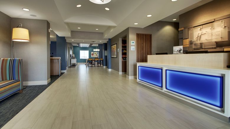 <b>Holiday Inn Express Hotel & Suites Lobby</b>. Images powered by <a href="https://www.leonardoworldwide.com/" title="Leonardo Worldwide" target="_blank">Leonardo</a>.