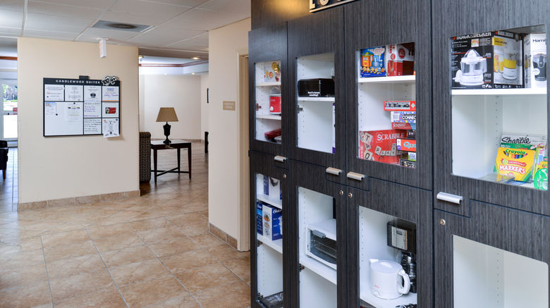 <b>Candlewood Suites Roswell Lobby</b>. Images powered by <a href="https://www.leonardoworldwide.com/" title="Leonardo Worldwide" target="_blank">Leonardo</a>.