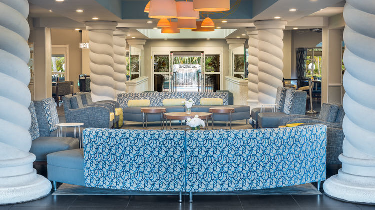 Holiday Inn Ft. Lauderdale Airport Lobby
