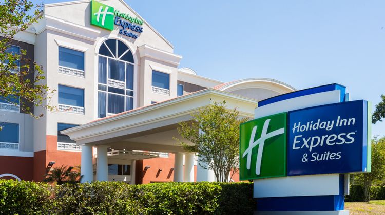 Holiday Inn Express & Suites-Fairgrounds Exterior
