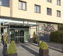 Holiday Inn Express Singen Exterior