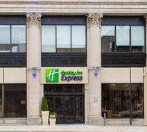 Holiday Inn Express Springfield Downtown Exterior