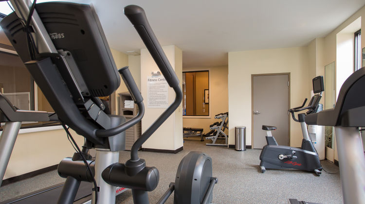 Holiday Inn Express Springfield Downtown Health Club