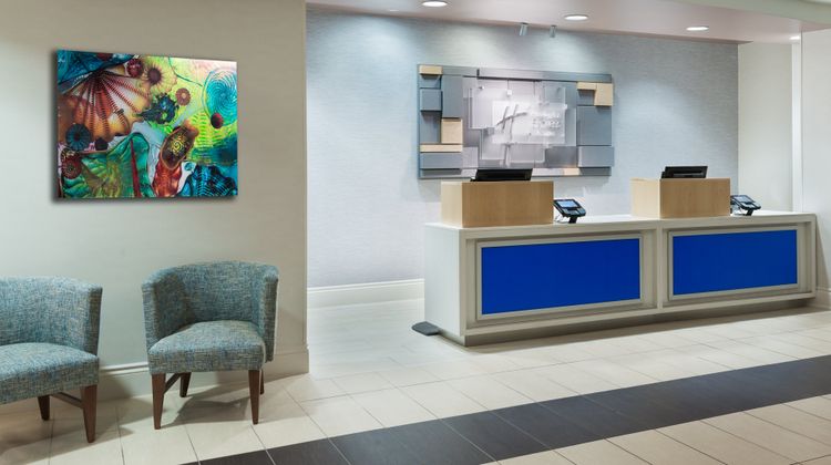 Holiday Inn Express & Suites Plantation Lobby