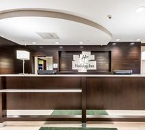 Holiday Inn Indianapolis Downtown Lobby