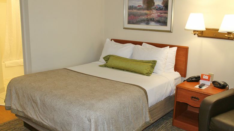 <b>Candlewood Suites Syracuse-Airport Suite</b>. Images powered by <a href="https://leonardo.com/" title="Leonardo Worldwide" target="_blank">Leonardo</a>.