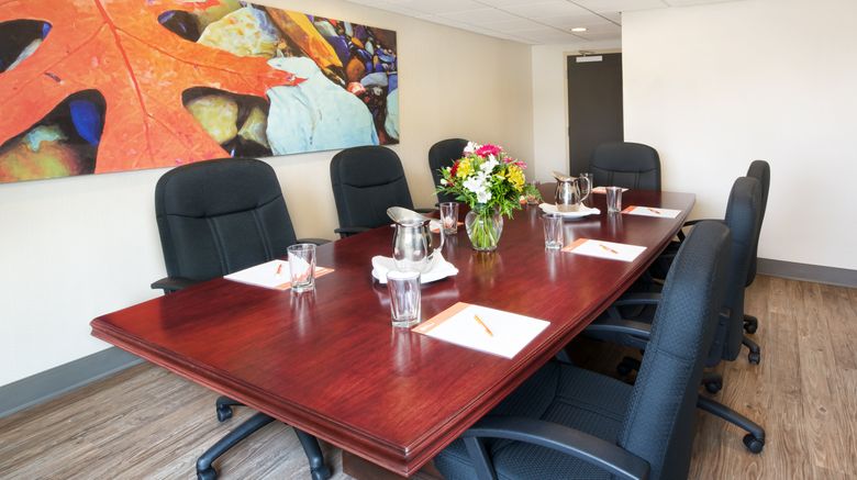 <b>Hotel Indigo Cleveland-Beachwood Meeting</b>. Images powered by <a href="https://www.leonardoworldwide.com/" title="Leonardo Worldwide" target="_blank">Leonardo</a>.