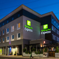 Holiday Inn Express Wimbledon South