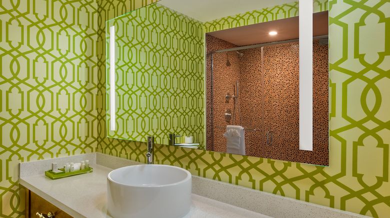 <b>Hotel Indigo Anaheim Maingate Room</b>. Images powered by <a href="https://www.leonardoworldwide.com/" title="Leonardo Worldwide" target="_blank">Leonardo</a>.