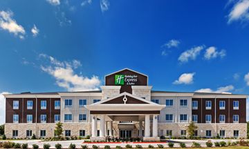 Holiday Inn Express & Suites Killeen