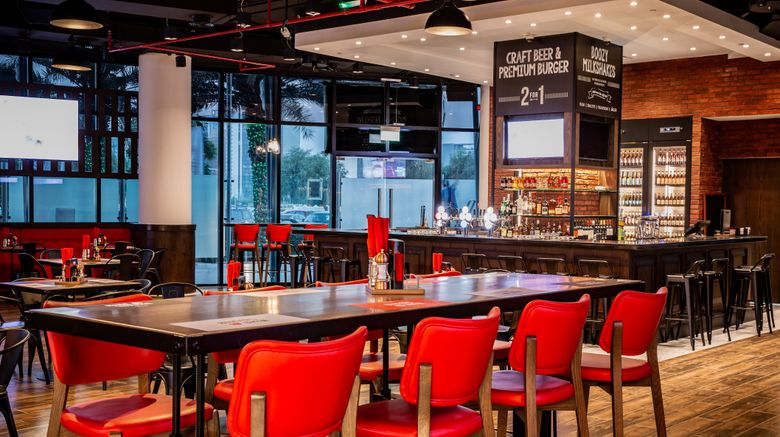 <b>Holiday Inn Abu Dhabi Restaurant</b>. Images powered by <a href="https://www.leonardoworldwide.com/" title="Leonardo Worldwide" target="_blank">Leonardo</a>.