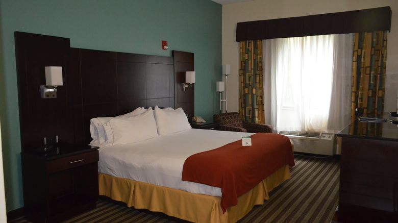 <b>Holiday Inn Express Room</b>. Images powered by <a href="https://www.leonardoworldwide.com/" title="Leonardo Worldwide" target="_blank">Leonardo</a>.