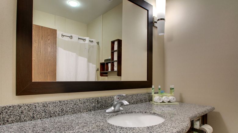 <b>Holiday Inn Express  & Suites Winona Room</b>. Images powered by <a href="https://www.leonardoworldwide.com/" title="Leonardo Worldwide" target="_blank">Leonardo</a>.