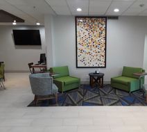 Holiday Inn Express Easton Lobby