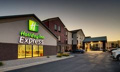 Holiday Inn Express & Suites Lebanon