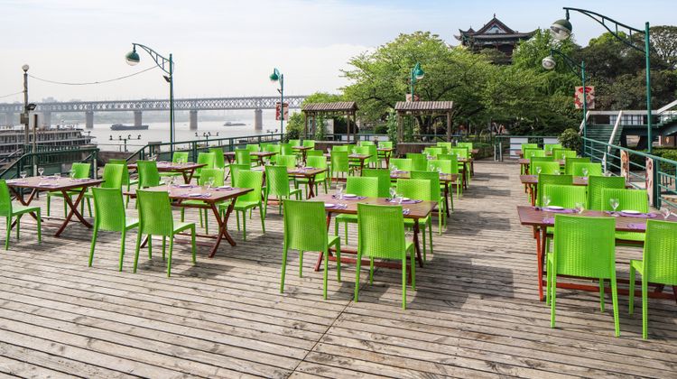 Holiday Inn Riverside Wuhan Restaurant