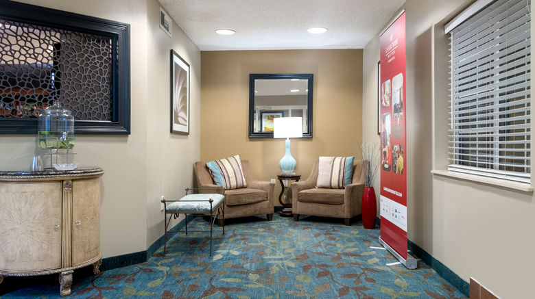<b>Candlewood Suites Lobby</b>. Images powered by <a href="https://www.leonardoworldwide.com/" title="Leonardo Worldwide" target="_blank">Leonardo</a>.