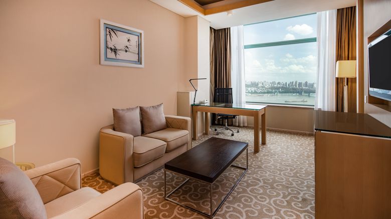 <b>Holiday Inn Riverside Wuhan Room</b>. Images powered by <a href="https://www.leonardoworldwide.com/" title="Leonardo Worldwide" target="_blank">Leonardo</a>.