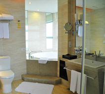 New Century Grand Hotel Qingdao Room