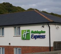 Holiday Inn Express Canterbury Exterior