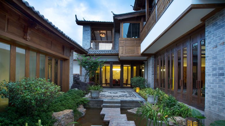 <b>Hotel Indigo Lijiang Ancient Town Suite</b>. Images powered by <a href="https://www.leonardoworldwide.com/" title="Leonardo Worldwide" target="_blank">Leonardo</a>.