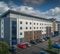 Holiday Inn Express Kettering Exterior