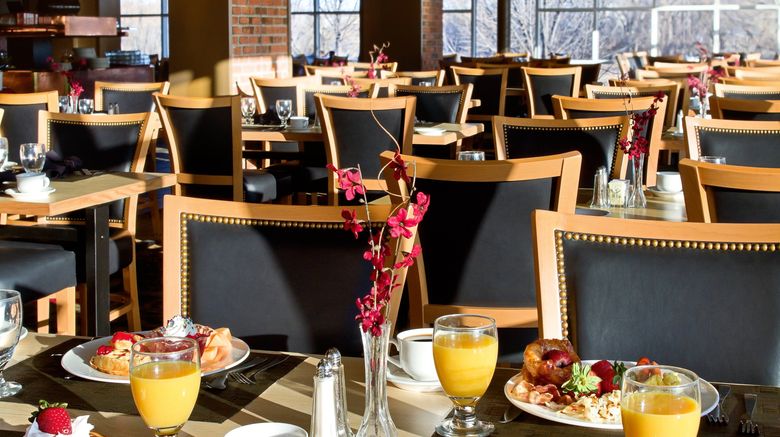 <b>Crowne Plaza Hotel Minneapolis West Restaurant</b>. Images powered by <a href="https://www.leonardoworldwide.com/" title="Leonardo Worldwide" target="_blank">Leonardo</a>.