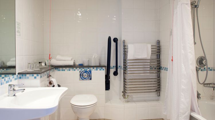 Holiday Inn Ipswich Room