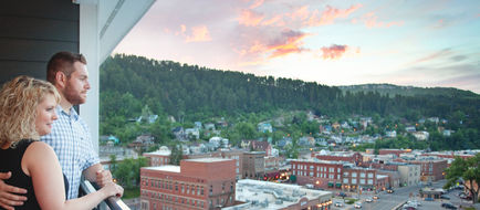 Deadwood Mountain Grand, Holiday Inn Rst Exterior