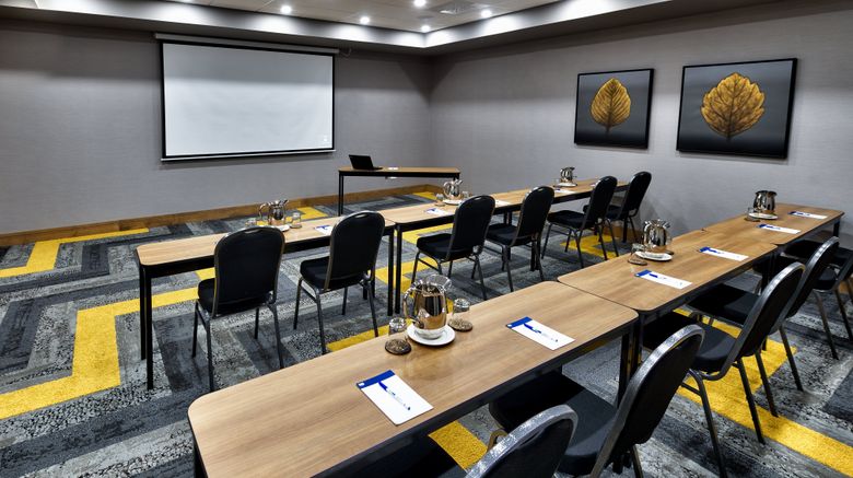 <b>Holiday Inn Expr & Stes Trois-Rivieres W Meeting</b>. Images powered by <a href="https://www.leonardoworldwide.com/" title="Leonardo Worldwide" target="_blank">Leonardo</a>.