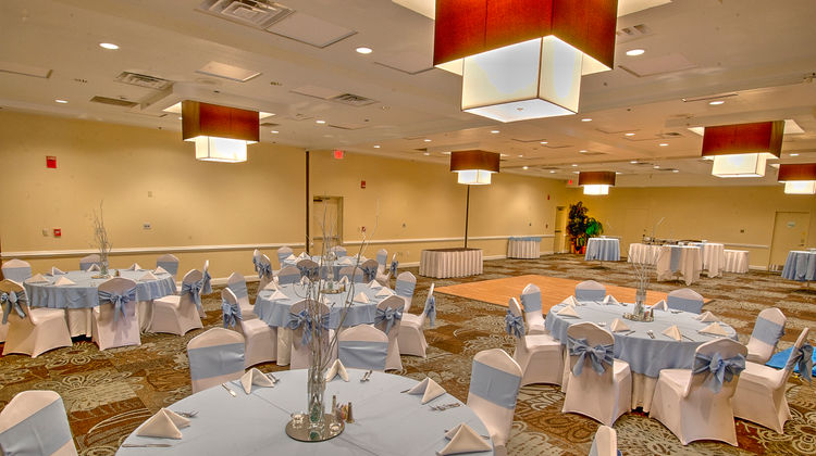 Holiday Inn Orlando East-UCF Area Ballroom