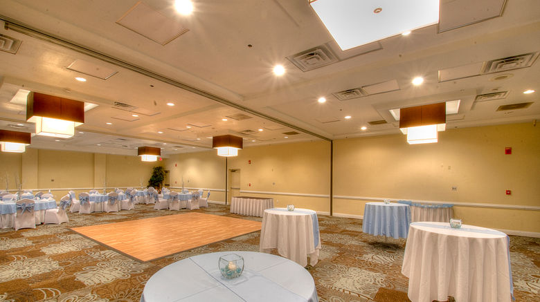 <b>Holiday Inn Orlando East-UCF Area Ballroom</b>. Images powered by <a href="https://www.leonardoworldwide.com/" title="Leonardo Worldwide" target="_blank">Leonardo</a>.