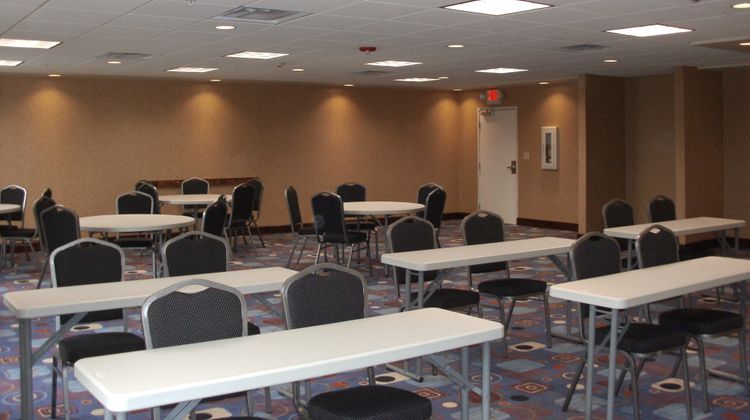 Holiday Inn Express New Albany Meeting