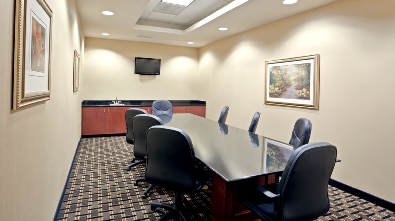 <b>Holiday Inn Express Hotel & Sts Lynnwood Meeting</b>. Images powered by <a href="https://www.leonardoworldwide.com/" title="Leonardo Worldwide" target="_blank">Leonardo</a>.