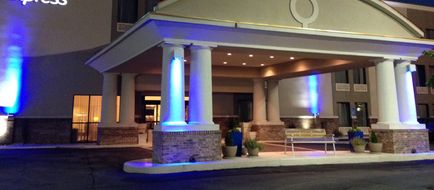 Holiday Inn Express New Albany Exterior
