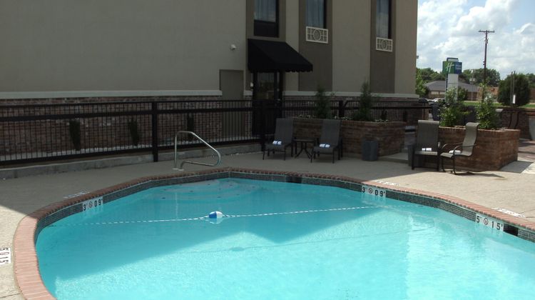 Holiday Inn Express New Albany Pool