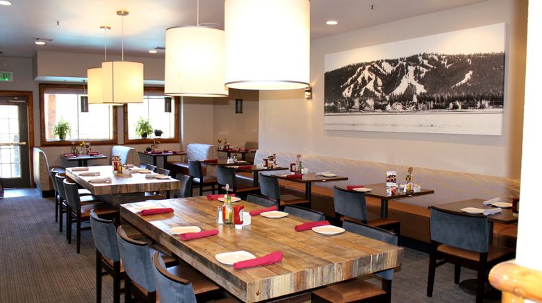 <b>Holiday Inn Resort Big Bear Lake Restaurant</b>. Images powered by <a href="https://www.leonardoworldwide.com/" title="Leonardo Worldwide" target="_blank">Leonardo</a>.