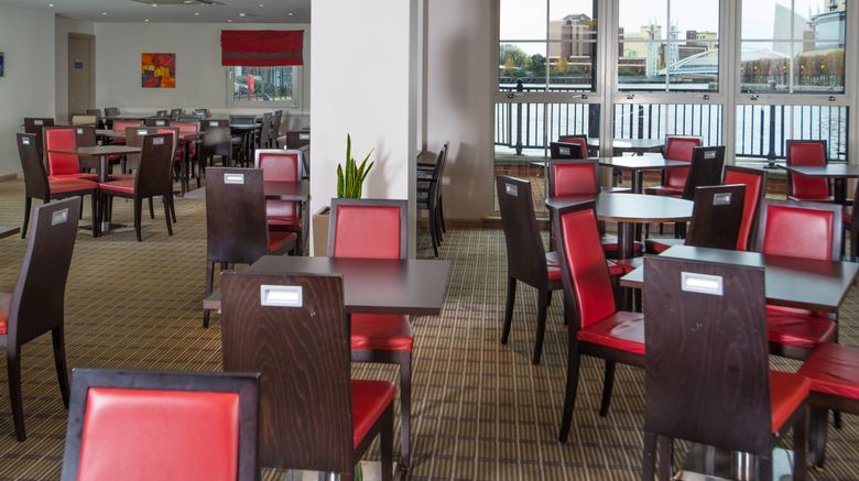 <b>Holiday Inn Express Salford Quays Restaurant</b>. Images powered by <a href="https://www.leonardoworldwide.com/" title="Leonardo Worldwide" target="_blank">Leonardo</a>.