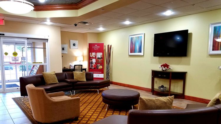 Candlewood Suites, Downtown San Antonio Lobby