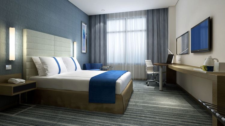 Holiday Inn Express Langfang Park View Room