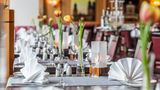 <b>Holiday Inn Munich-South Restaurant</b>. Images powered by <a href="https://www.leonardoworldwide.com/" title="Leonardo Worldwide" target="_blank">Leonardo</a>.