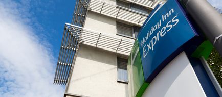 Holiday Inn Express Frankfurt Messe Exterior