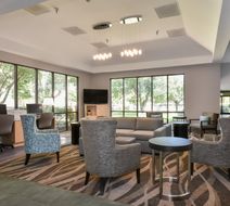 Holiday Inn Lumberton North Lobby