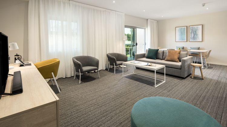 Quest Eight Mile Plains Room