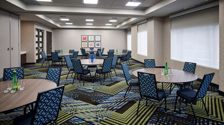 Holiday Inn Express Niagara-on-the-Lake Meeting
